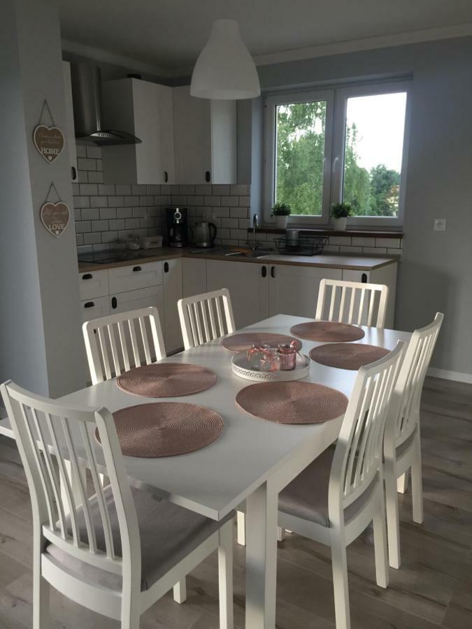 Apartament Julek Klimatyzowany オシフィエンチム エクステリア 写真