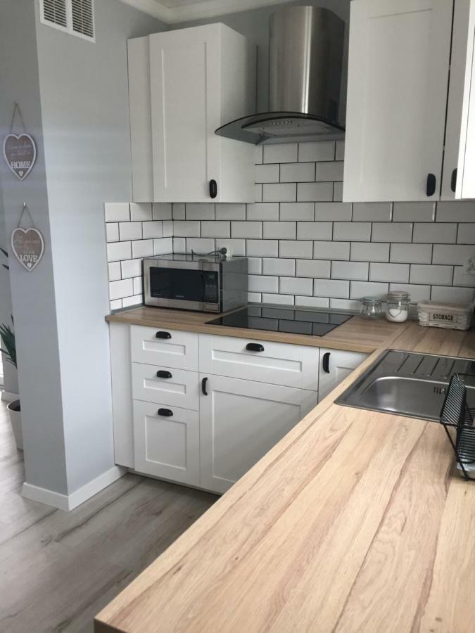 Apartament Julek Klimatyzowany オシフィエンチム エクステリア 写真